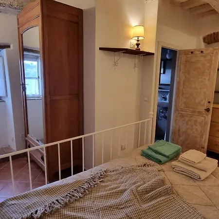 Apartment Il Piccino 29, Esperienza Romantica In Borgo.... *
